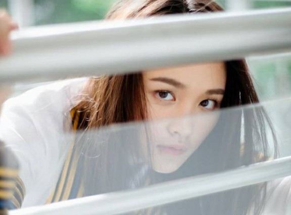 Ái nữ nhà chủ tịch đội bóng Thái Lan gây sốt với nhan sắc xinh đẹp